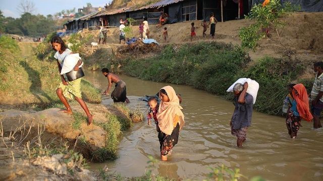 Bangladeş&#039;e sığınan Arakanlı Müslümanların sayısı 480 bine ulaştı