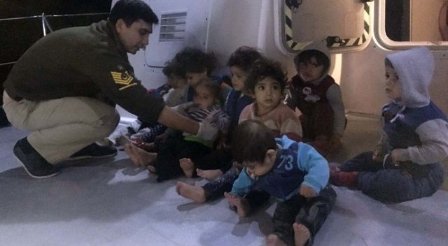 Botla denize açılan 49 Suriyeli kurtarıldı