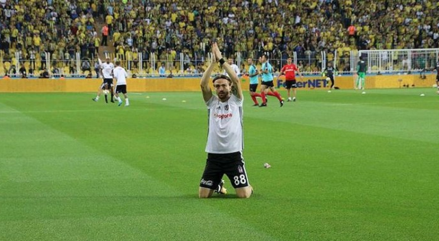 Caner, Fenerbahçe taraftarını kızdırdı