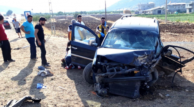 Gaziantep&#039;te feci kaza: 1 ölü 3 yaralı