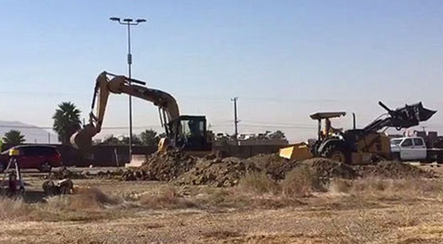 Meksika sınırına duvar inşası başladı