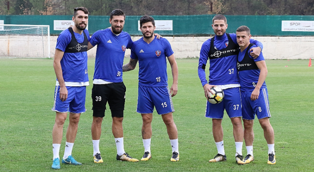 Rumen Millî Takımı, Karabükspor’dan 5 futbolcuyu takıma davet etti