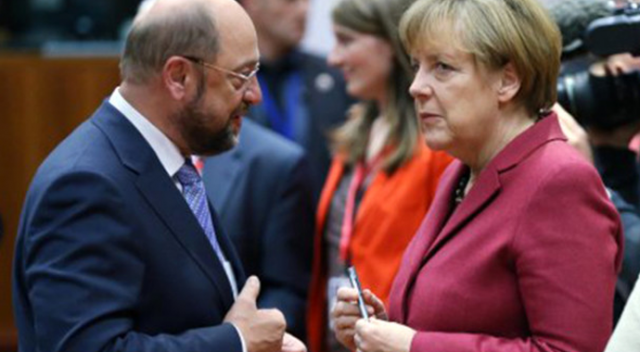 Türk düşmanlığı Merkel ve Schulz&#039;a pahalıya mal oldu: Yüzde 15 kayıp!