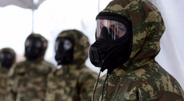 Türk şirketinin ürettiği nükleer biyolojik kimyasal koruyucu elbise İngiliz ordusunun dikkatini çekti