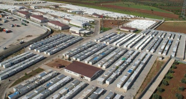 10 ildeki 21 konteyner ve çadır kentlerde 235 bin 970 Suriyeli bulunuyor