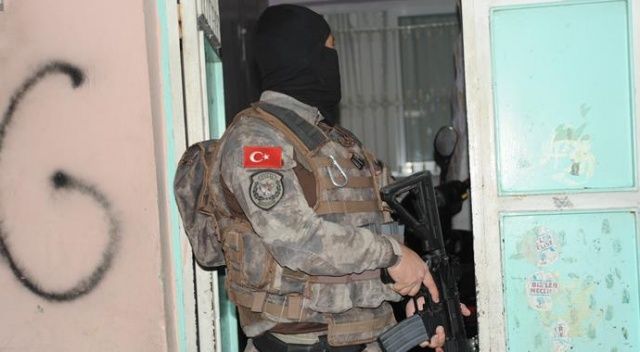 Adana&#039;da PKK operasyonu