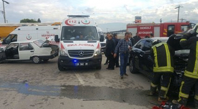 AK Parti milletvekili ve il başkanı Denizli&#039;de kaza yaptı!