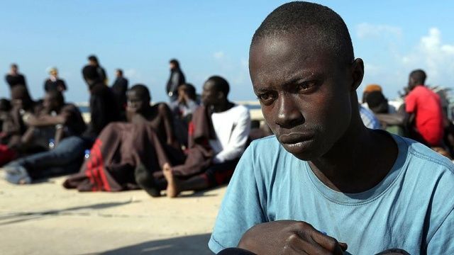 Angola yüzlerce kaçak göçmeni sınır dışı etti