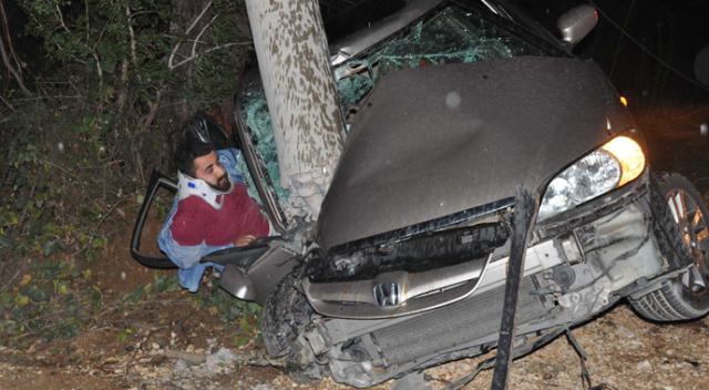 Antalya&#039;da feci kaza: 4 yaralı