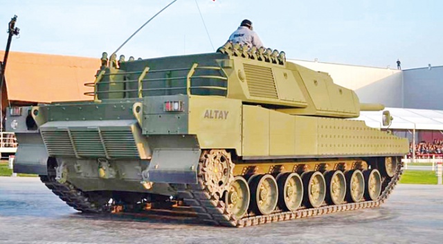Aselsan’dan tank telsizi, Ukrayna’dan Altay motoru