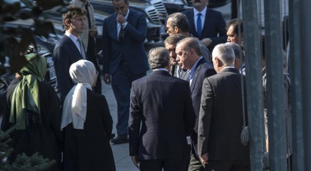 Erdoğan, İstanbul İl Başkanlığı toplantısına katıldı