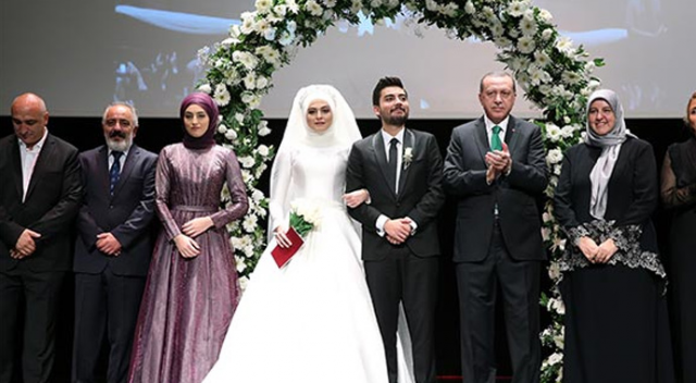 Cumhurbaşkanı Erdoğan, nikâh törenine katıldı
