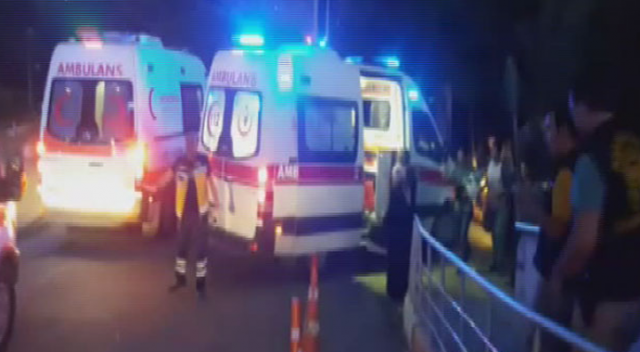 Diyarbakır&#039;da hastanede yangın! Çok sayıda ambulans sevk edildi