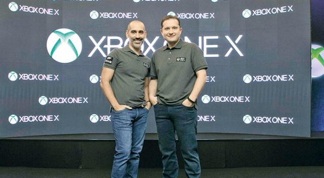 Dünyanın en güçlü konsolu  Xbox One X Türkiye’de