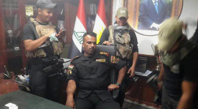 Irak askerleri, Kerkük Valisinin odasına böyle girdi