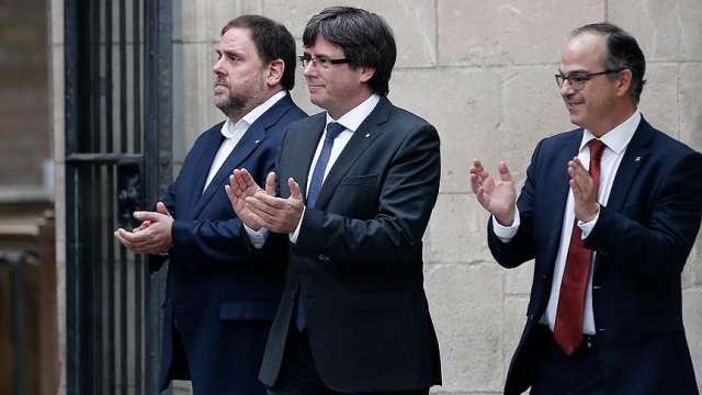 Katalonya&#039;da hükûmet olağanüstü toplandı