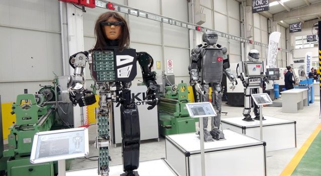 Millî insansı robotun seri üretimi başladı