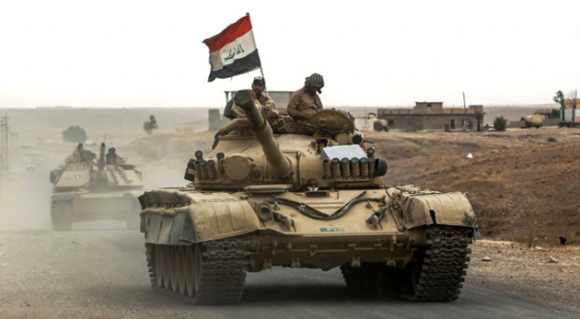Peşmerge: Irak ordusu Erbil&#039;e doğru harekete geçti, Haşdi Şabi tepelere konuşlandı