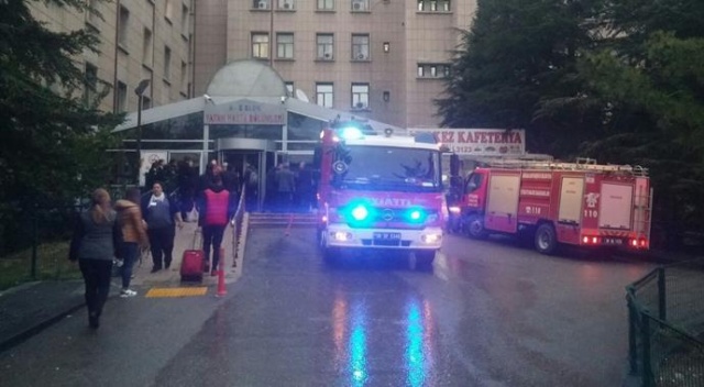 Ankara Eğitim ve Araştırma Hastanesi&#039;nde yangın çıktı