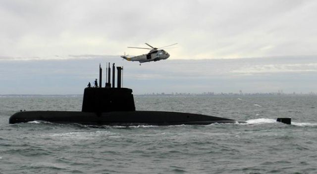 Arjantin&#039;de kayıp denizaltıdaki 44 mürettebat aranıyor
