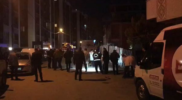 Ataşehir&#039;de polis soyguncularla çatıştı!