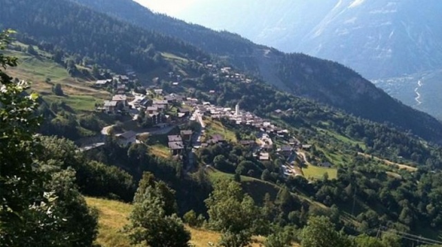 İsviçre&#039;deki Albinen köyüne yerleşenlere 280 bin TL verilecek
