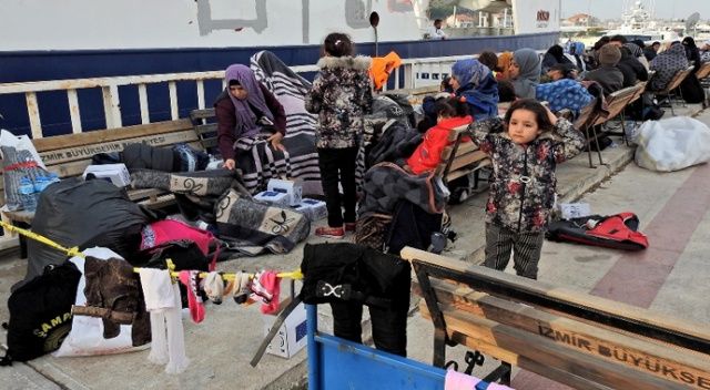 Ege’de can pazarı: 60 göçmen son anda kurtarıldı