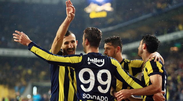 Fenerbahçe&#039;de Kocaman-Topal krizi aşıldı!