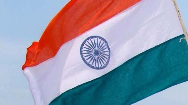 Hindistan İsrail&#039;den füze almaktan vazgeçti