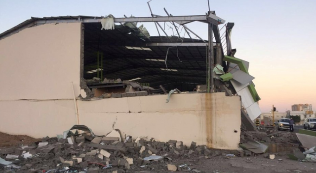 Husiler&#039;den Suudi Arabistan&#039;a havanlı saldırı