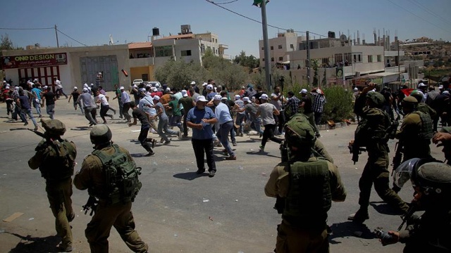 İsrail askerleri, Batı Şeria&#039;daki gösterilere müdahale etti