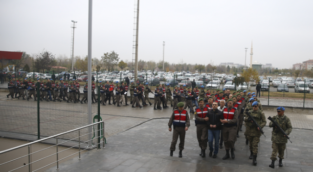 Jandarma Genel Komutanlığı&#039;ndaki darbe girişimi davası başladı
