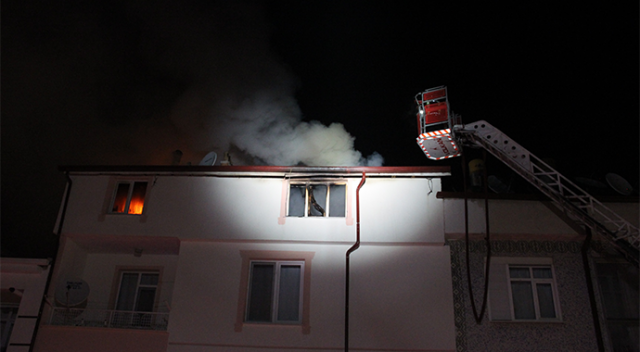 Karaman&#039;da apartman dairesinde yangın