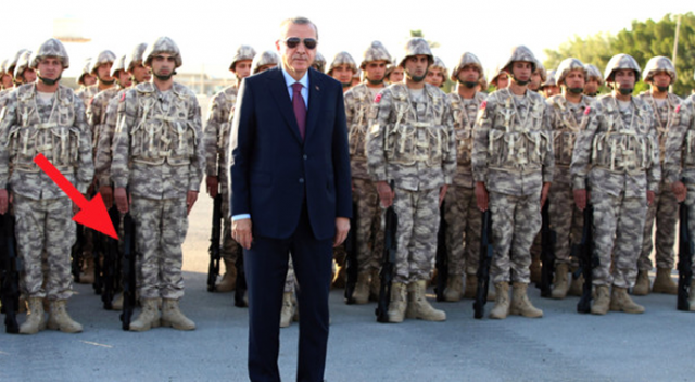 Katar&#039;daki Türk Üssünü ziyaret eden Erdoğan, millî piyade tüfeğiyle karşılandı