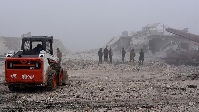 Suriye’de 747 &#039;yaşam merkezi&#039; bombalandı
