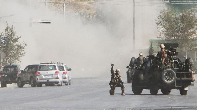 Taliban karakollara saldırdı: 22 ölü