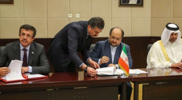 Türkiye, İran ve Katar arasında imzalar atıldı