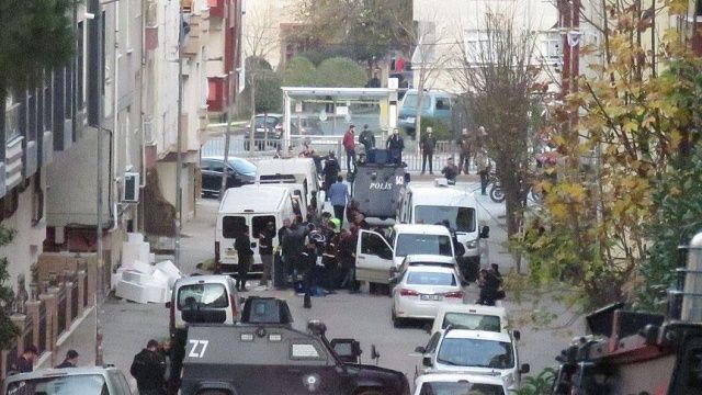 Bahçelievler&#039;de bulunan bomba yüklü minibüsle ilgili 11 şüpheli tutuklandı