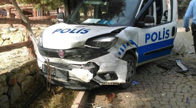 Banka soygunu ihbarına giden polis otosu kaza yaptı: 4 yaralı