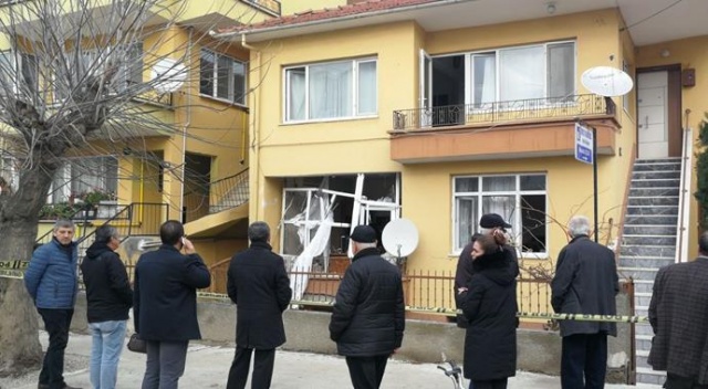 Bursa&#039;da tüp bomba gibi patladı:1  yaralı