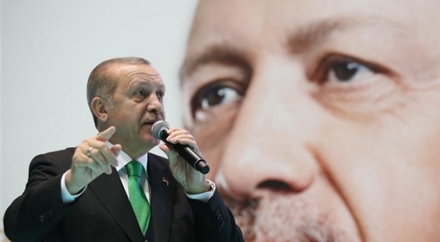 Cumhurbaşkanı Erdoğan: Bazı iş adamlarının varlıklarını yurt dışına kaçırmaya çalıştıklarını duyuyorum