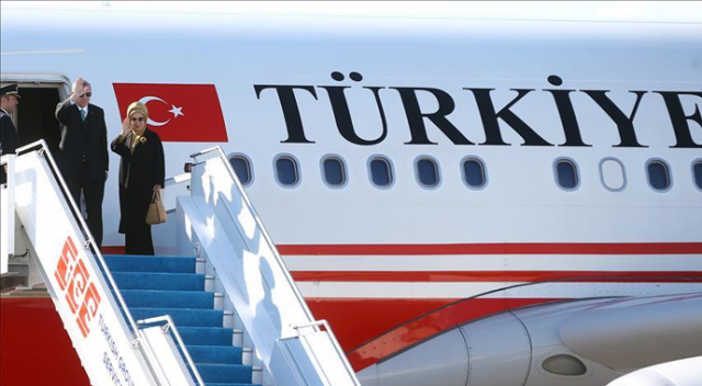 Cumhurbaşkanı Erdoğan Tunus&#039;a geldi