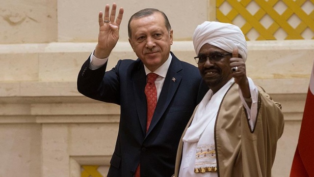 Cumhurbaşkanı Erdoğan ve El Beşir&#039;den ortak bildiri