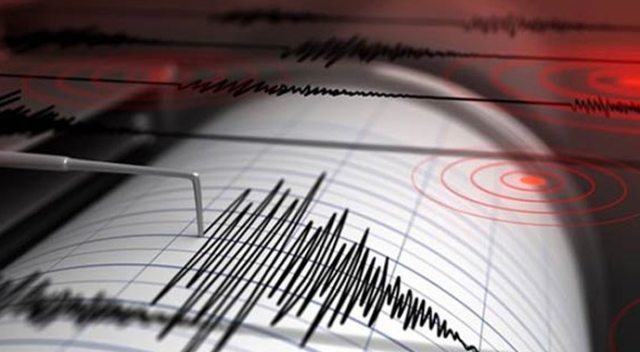 Ege Denizi&#039;nde 3.7 büyüklüğünde deprem