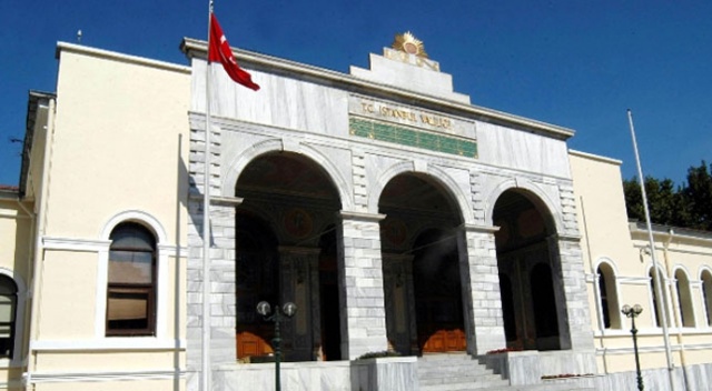 Esenyurt İlçe Belediye Başkanlığı boşaltıldı