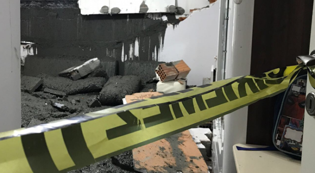 Eyüpsultan&#039;da beton atma çalışması sırasında yan binanın duvarı çöktü