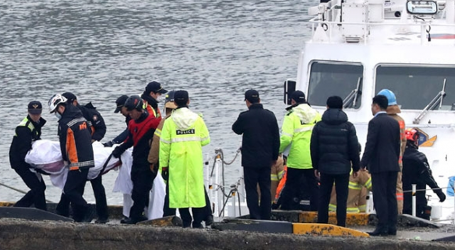Güney Kore&#039;de gemi ile tekne çarpıştı: 13 ölü