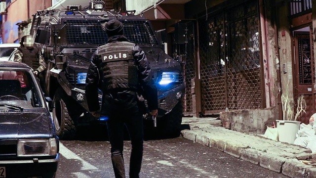 İstanbul&#039;da DEAŞ operasyonu: Gözaltılar var
