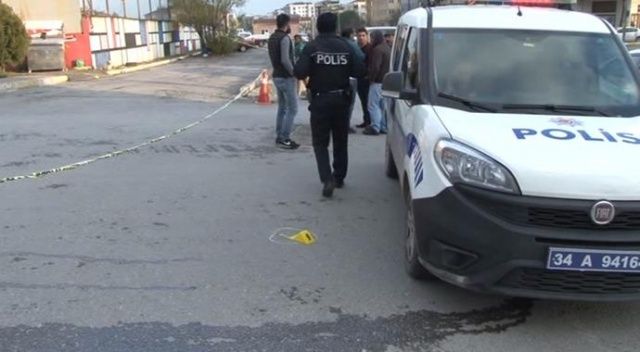 İstanbul&#039;da silahlı kavga, iki akraba birbirini öldürdü