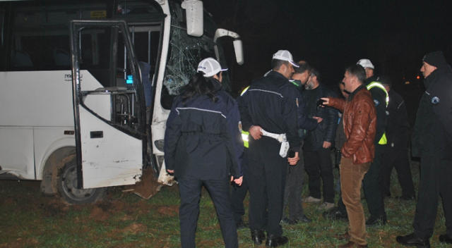 Otobüs ile sivil polis otosu çarpıştı: 2’si polis 3 yaralı